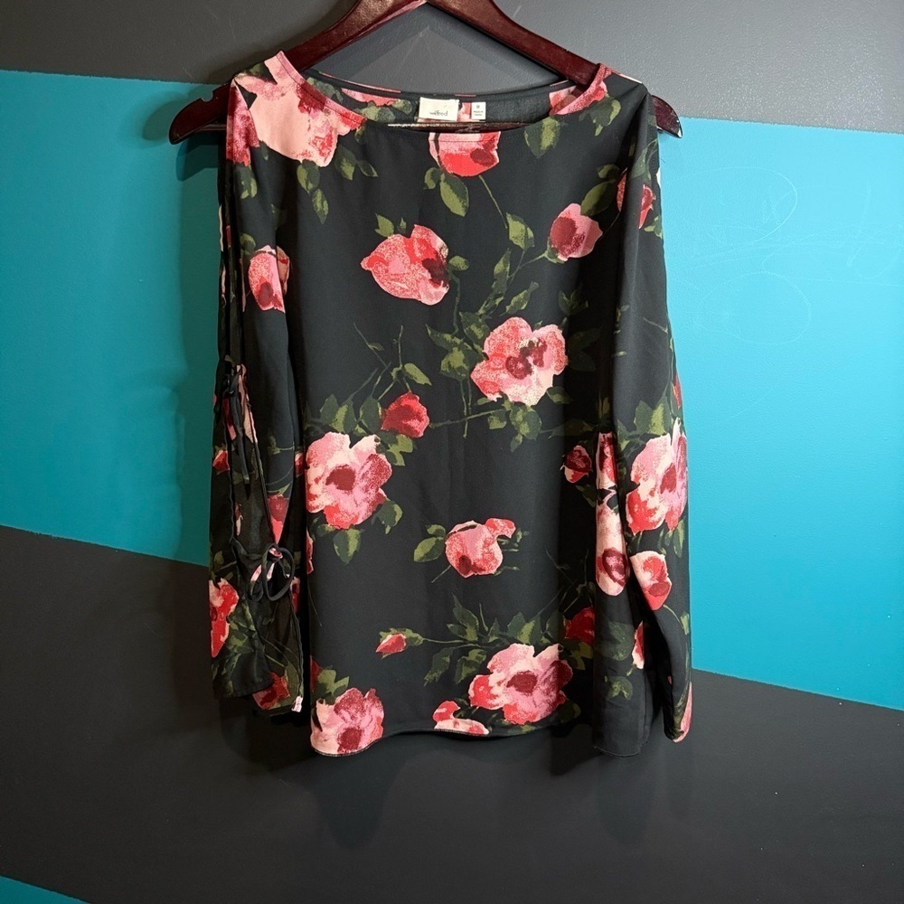 Floral Women's Top - Black and Pink - Picture 2 of 12